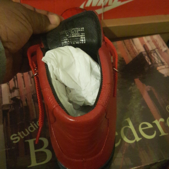 Studio Belvedere Crocodile Red (Size 10) - Picture 5 of 9